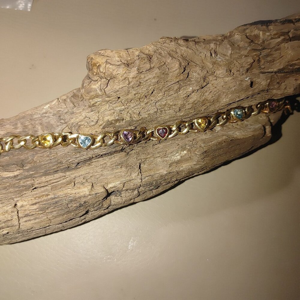 Bracelet Heart Shaped Multi Color Gemstones Yellow Gold Tone Chain Unique Clasp